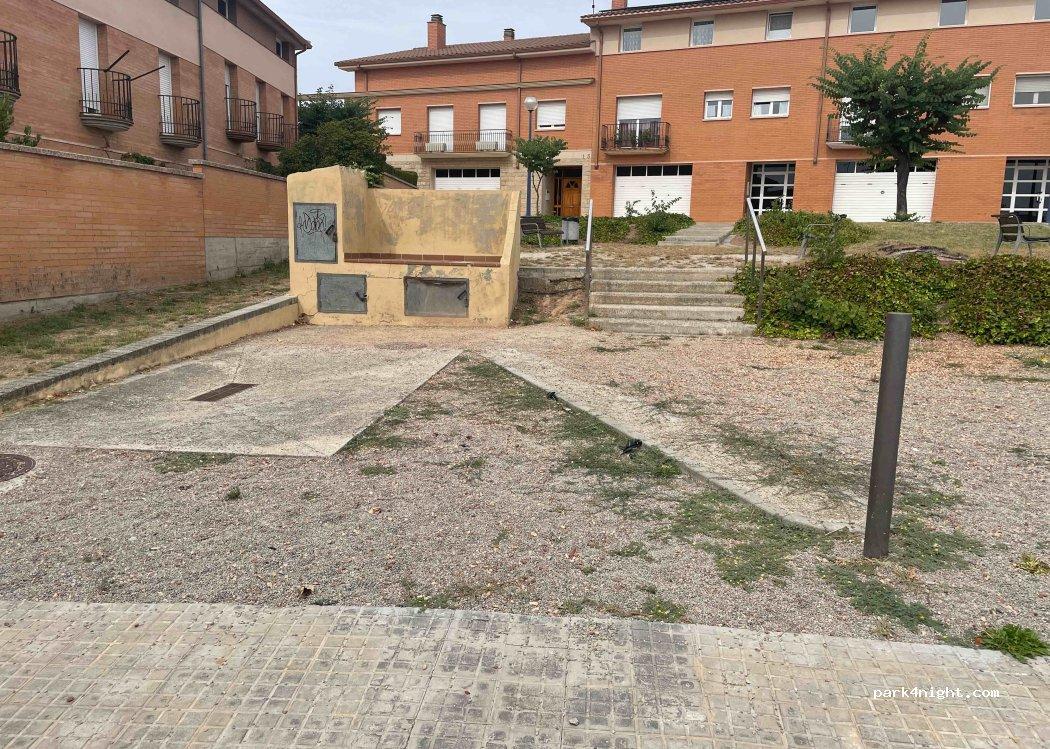 Área Autocaravanas - Calaf - Barcelona - Foto 6