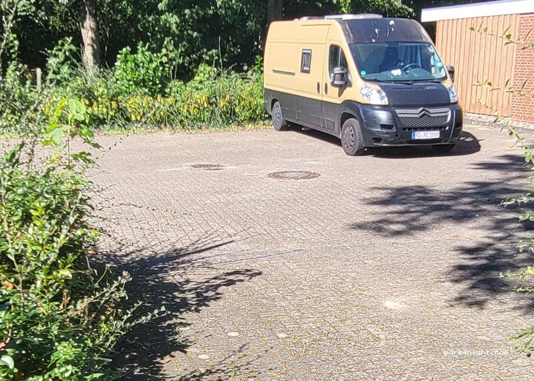 Aparcamiento Autocaravana - Foto 3