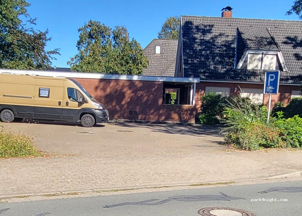 Aparcamiento Autocaravana - Foto 2