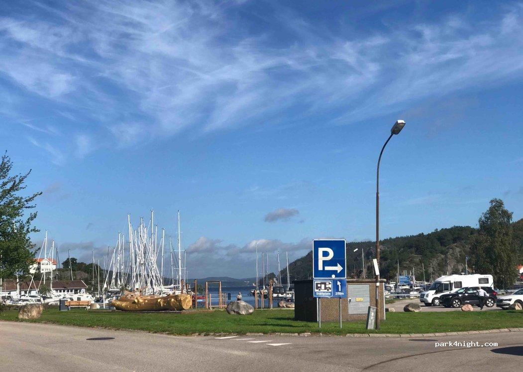 Henåns Ställplats - Foto 3