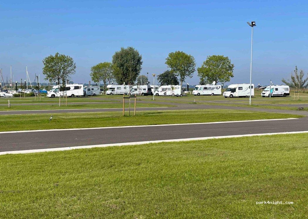 Camperplaats Jachthaven - Foto 2
