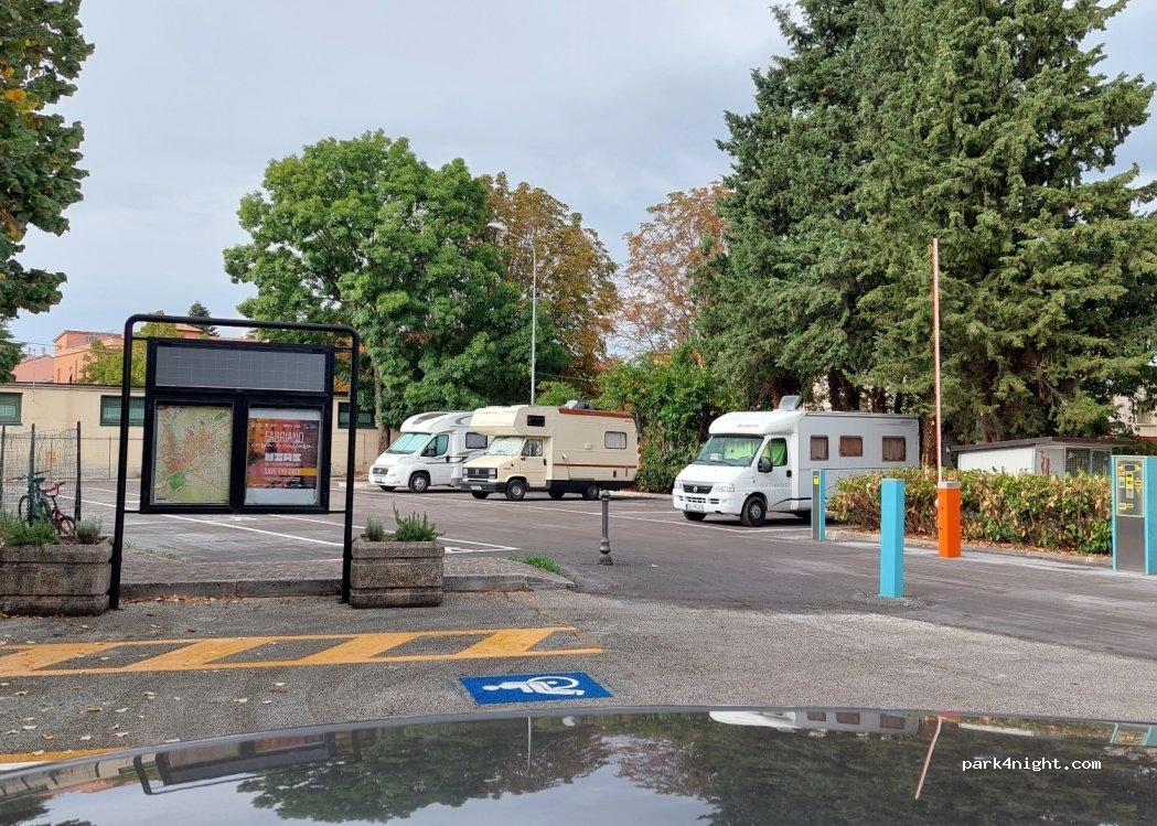 Area attrezzata camper Comunale - Foto 6