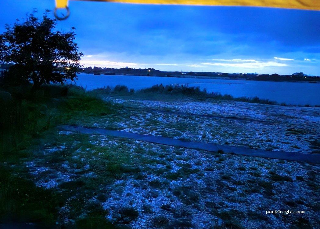 Aire de camping-car à la ferme - Foto 4