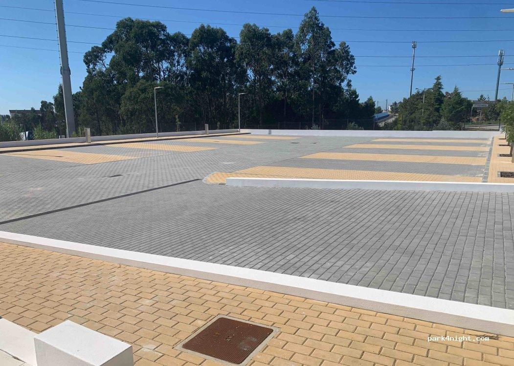 ASA - Parque de Autocaravanas dos Pousos - Foto 6