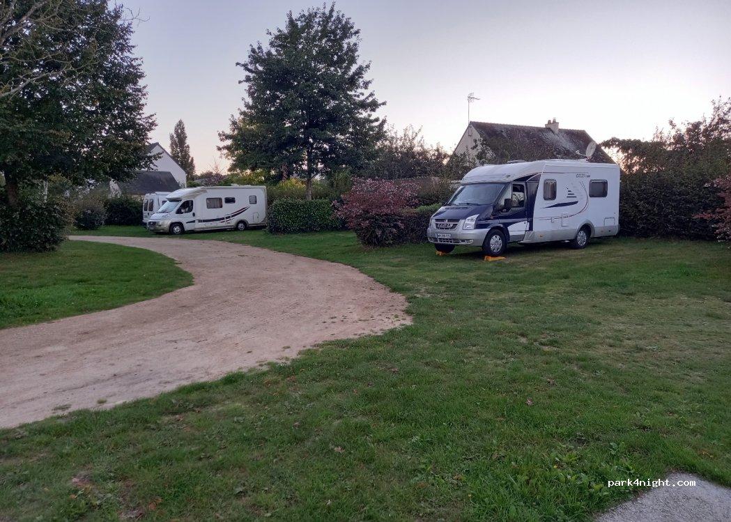 Aire camping-car Elven - Foto 6