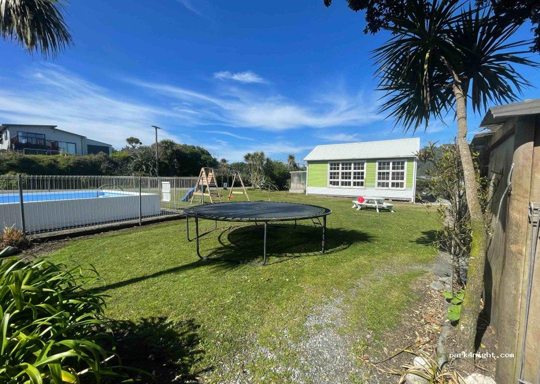 Rapahoe Beach Holiday Park