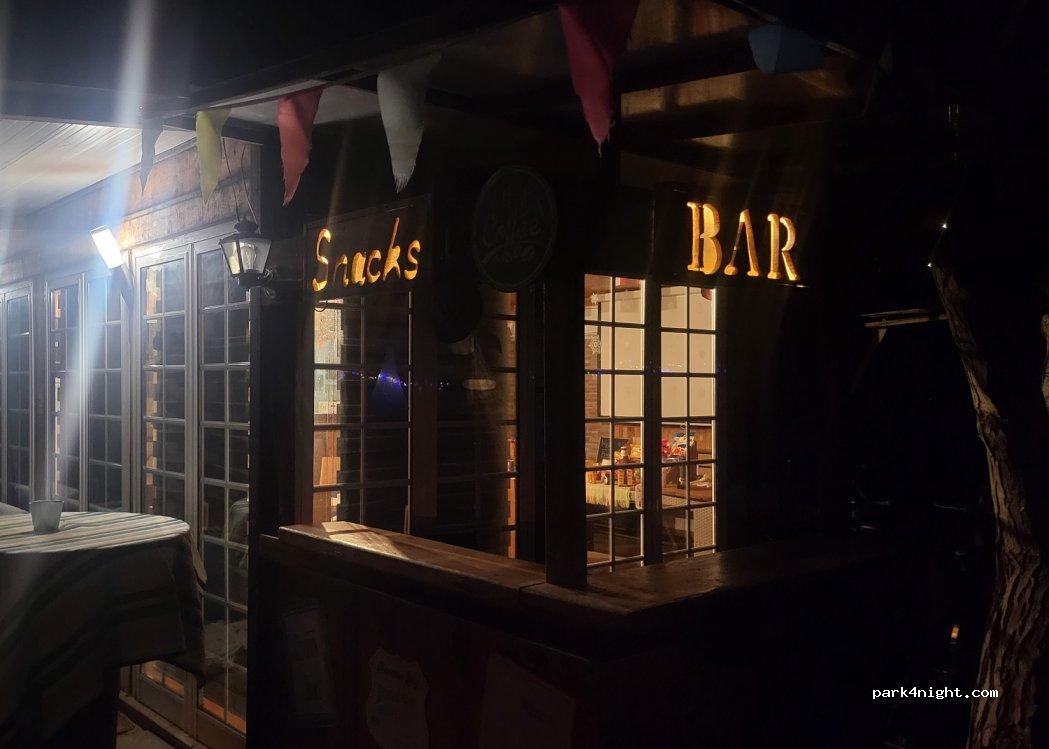 Vilamoura Rustic Motorhome & Caravan Park - Adults Only 18+, Privately Owned site - Foto 2