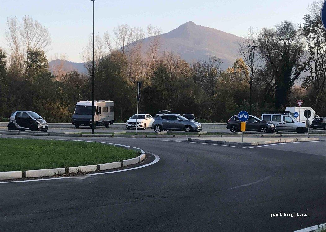 Area Sosta Camper 10051 Avigliana TO - Foto 7