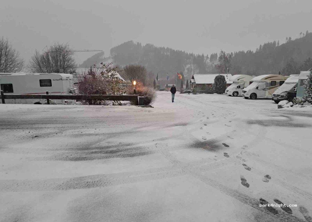 Wohnmobilpark Willingen [Upland] - Foto 4