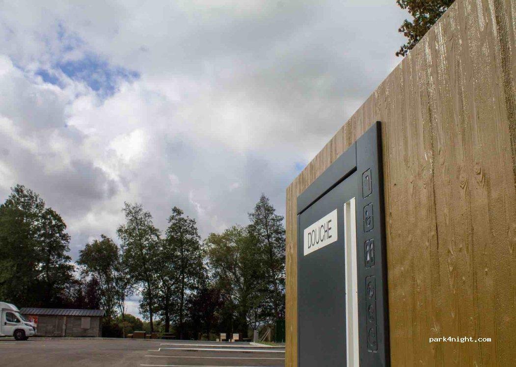 Aire de Camping-Car Cassel - Foto 4