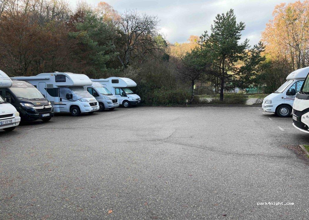 Área de Autocaravanas de Annecy - Foto 7