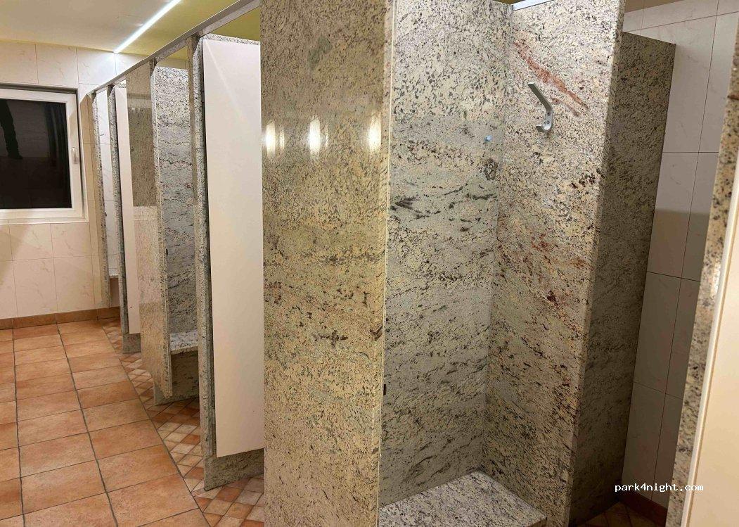 Wohnmobil- und Wohnwagenstellplatz 6233 Mariatal - Foto 3