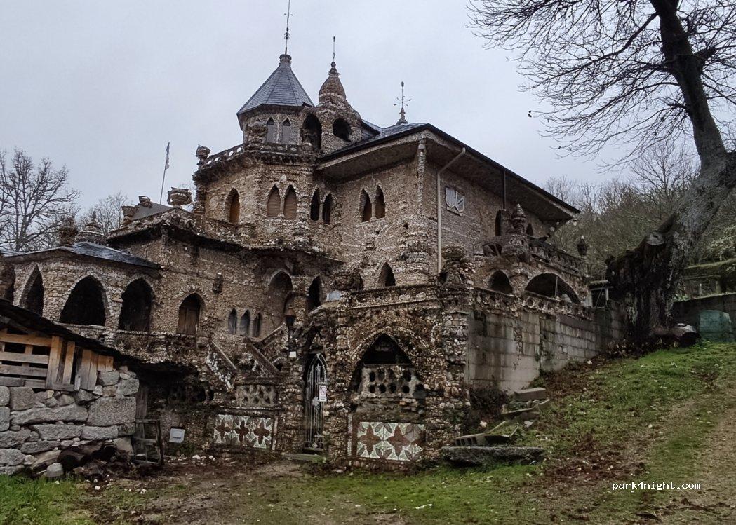 Campamento de Autocaravanas - Encoro de Prada (A Veiga) - Foto 4