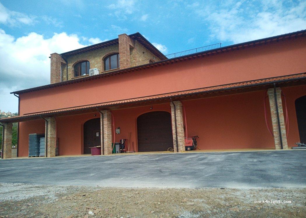 Camper Stop Area Volterra - Foto 3