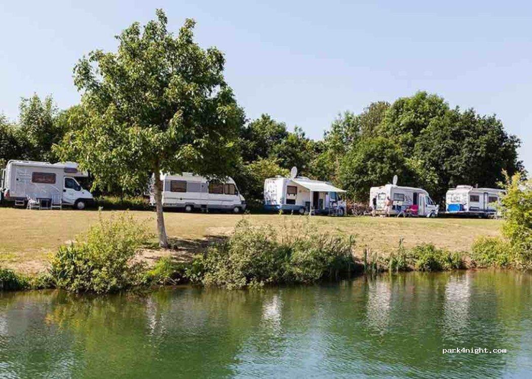 Camperplaats Jachthaven 't Loo