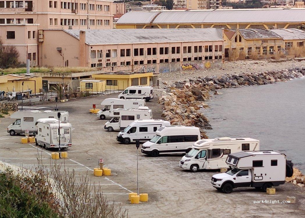 Area sosta camper caprazoppa - Foto 2