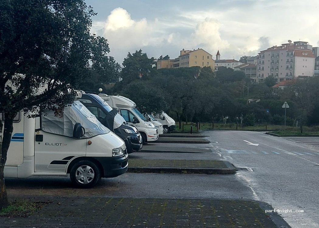 Parque de noche para autocaravanas - Foto 3