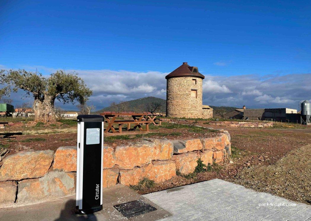 RECARGA DE VEHÍCULOS ELÉCTRICOS