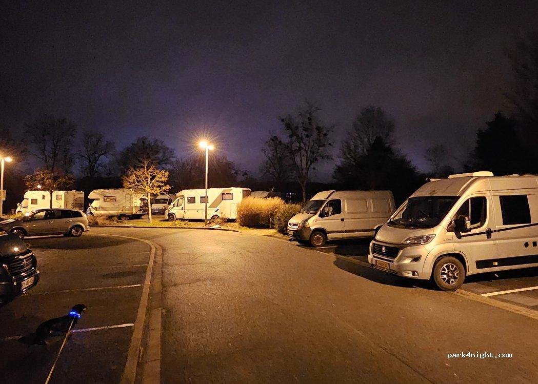 Aire de service camping-cars Saran - Foto 4