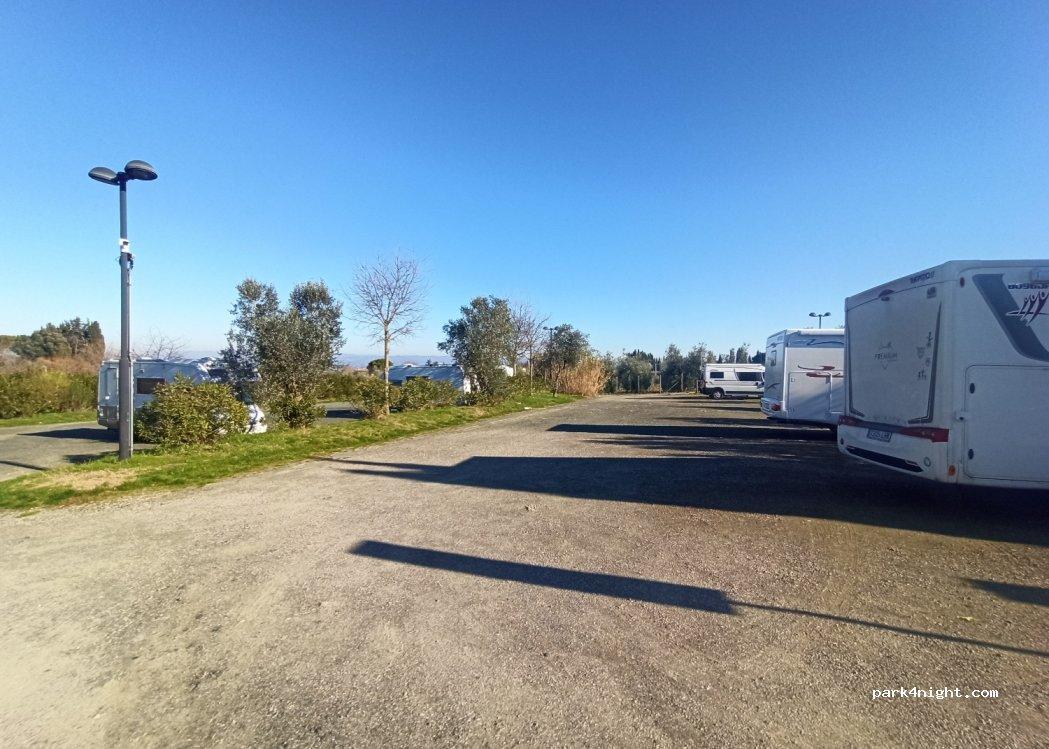 Area di Sosta camper S. Lucia - Foto 2