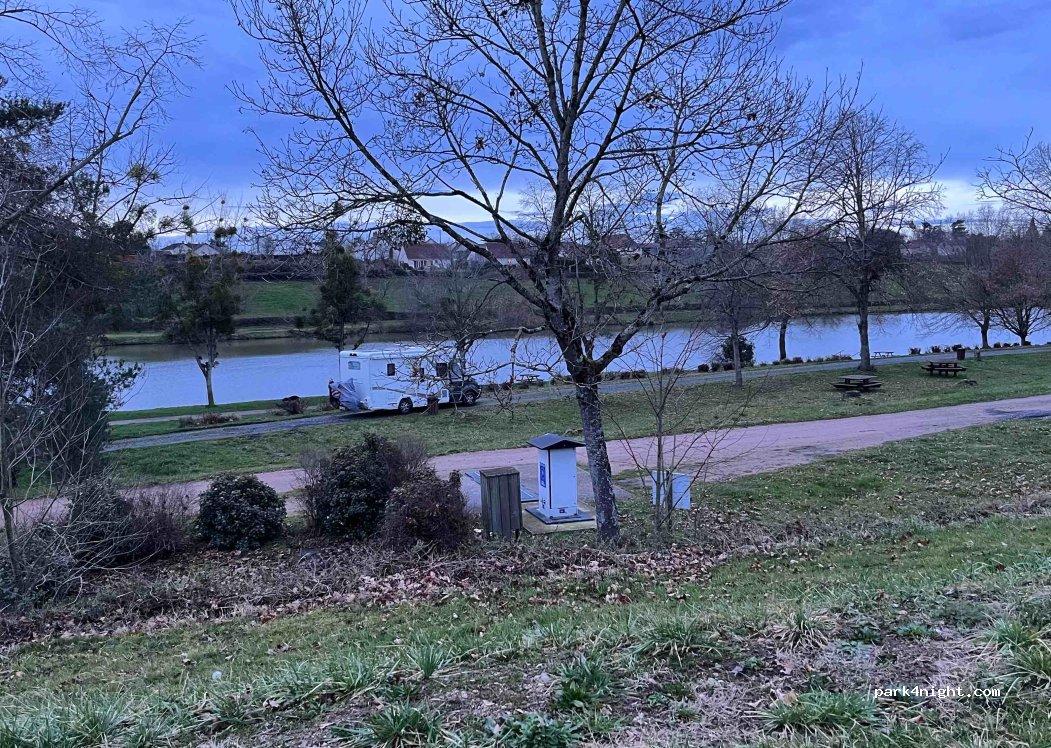 Aire de Camping-car Saint Gérand de Vaux - Foto 2