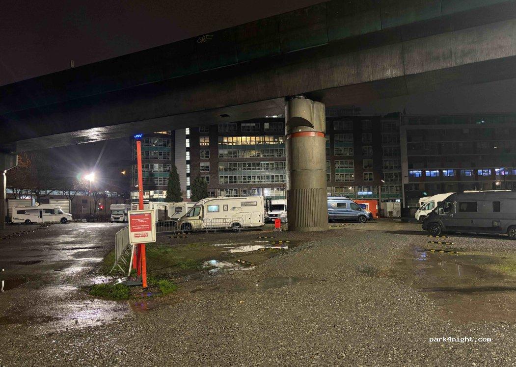 Área De Autocaravanas Hamburgo - Foto 3