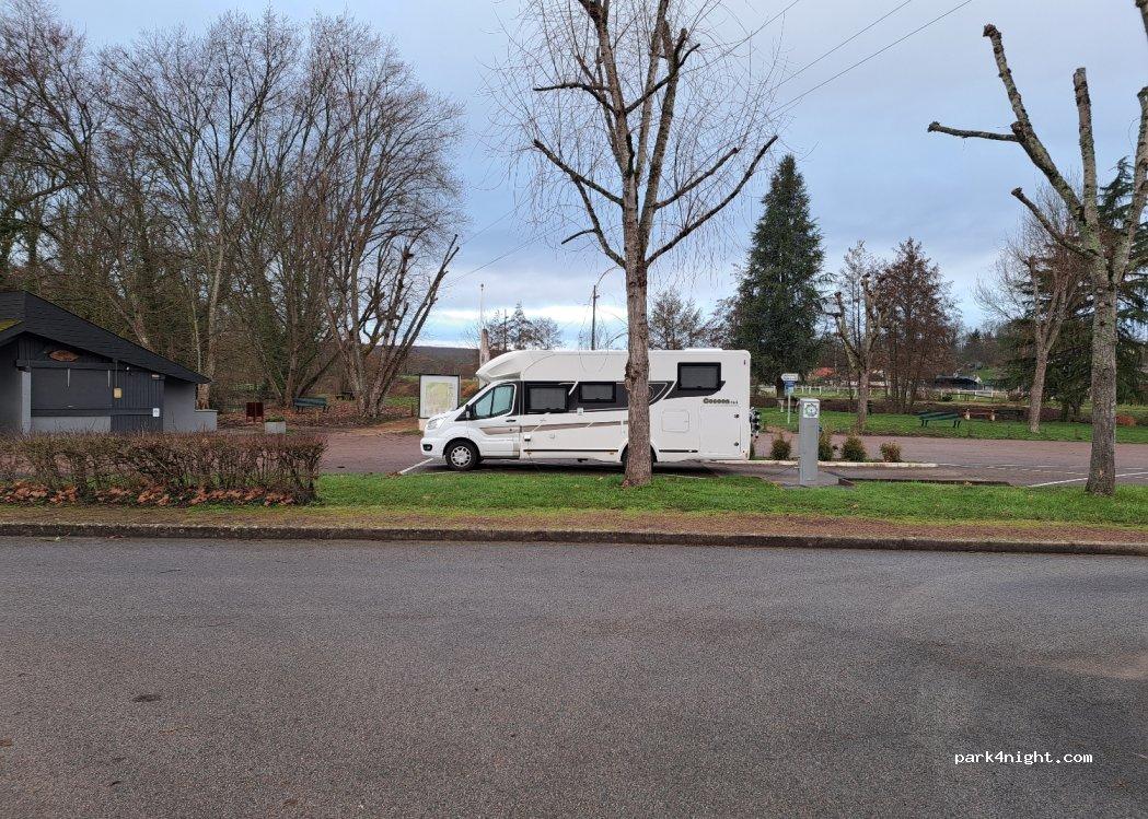 Camperplaats Guérigny - Foto 5