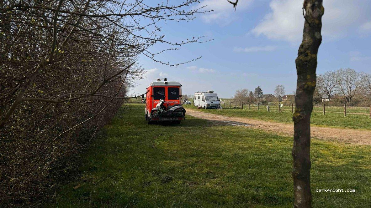 aire de services et stationnement camping-cars 57570 Rodemack - Foto 7