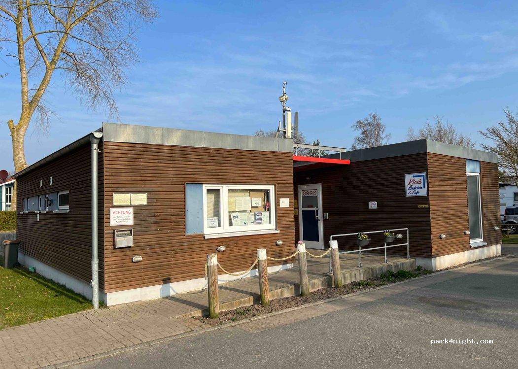 Wohnmobilstellplatz Hinrich Behrens - Foto 2