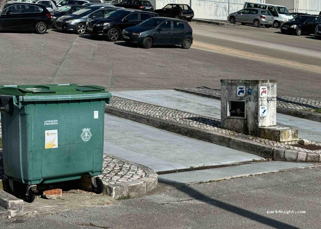 Area para autocaravanas (gratuito) Free RV parking - Foto 5