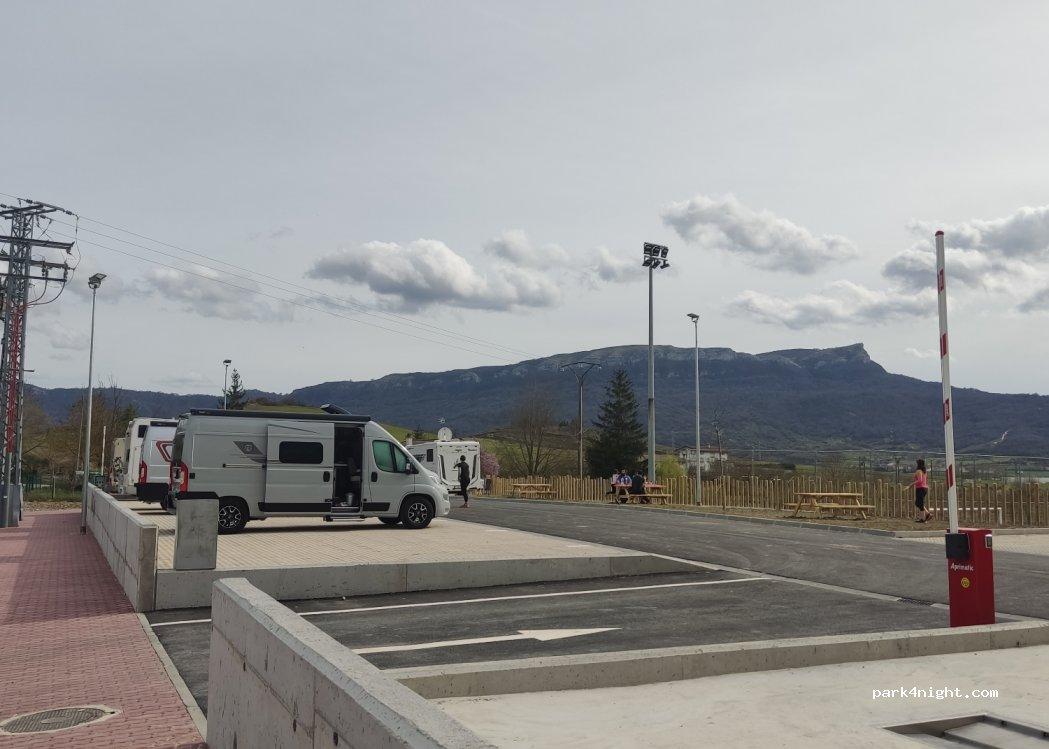 Area de Autocaravanas Araia - Foto 2