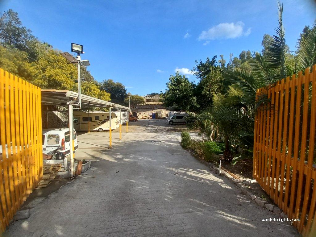 Area di Sosta Camper Sant'Antonio - Taormina - Foto 2