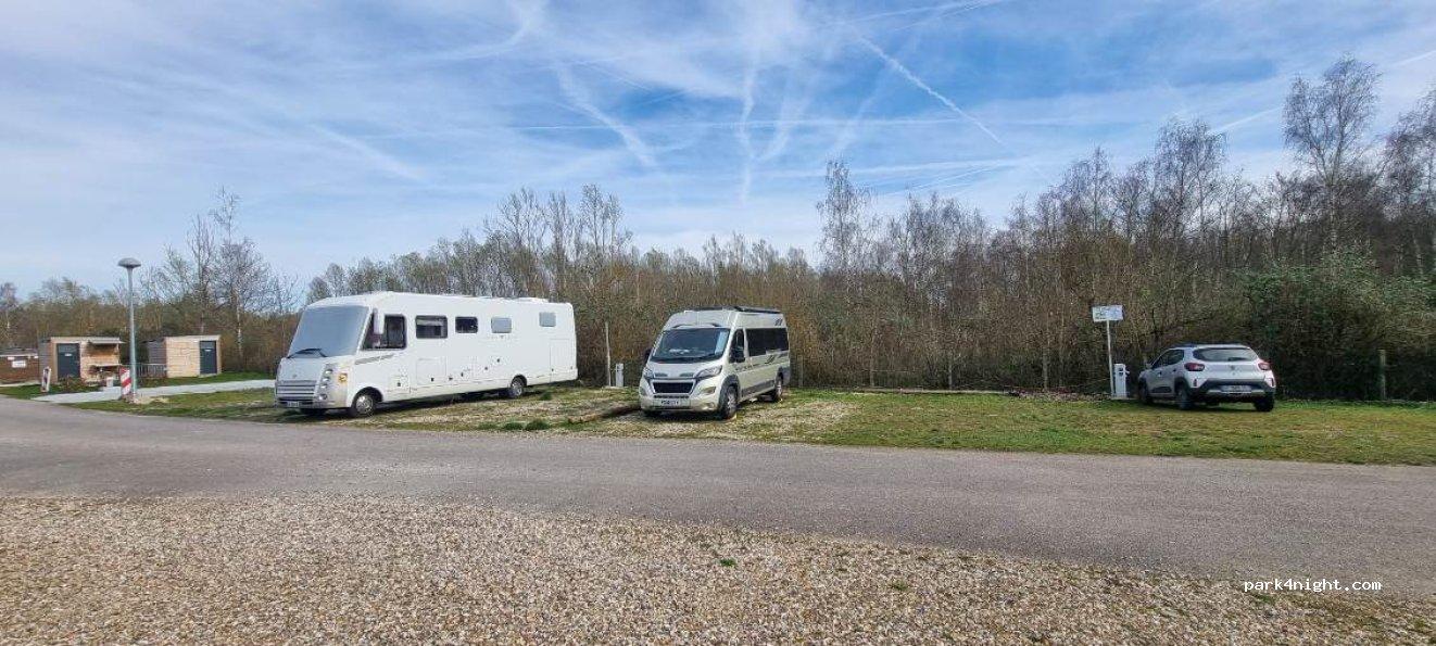 Aire de service Camping Car "COIN DES ILES" - Foto 6