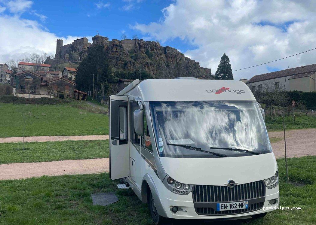 Aire de camping-car Polignac - Foto 2