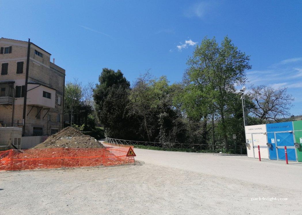 Area sosta camper Offida