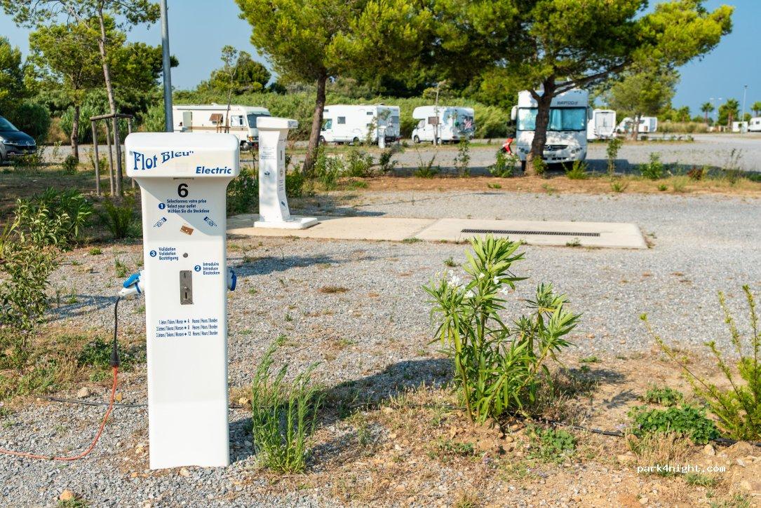 Aire de camping-car Narbonne Plage