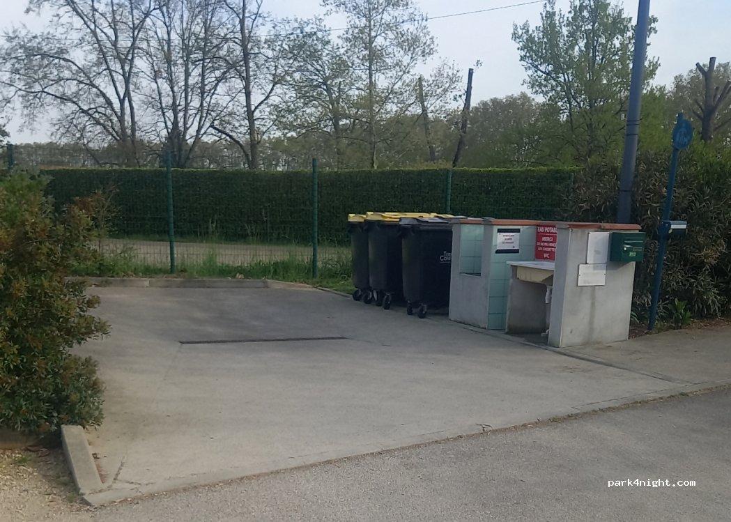 Aire de camping-cars des Berges du Tarn - Foto 5