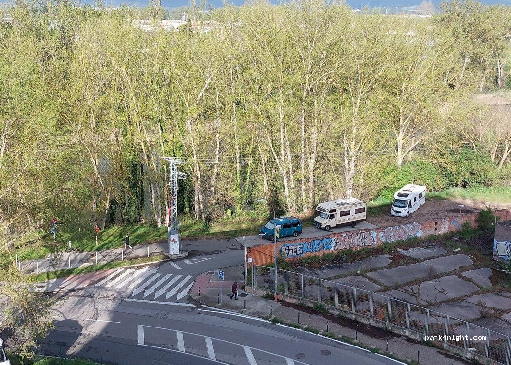 Area Servicio AutoCaravanas E.Leclerc Miranda - Foto 3