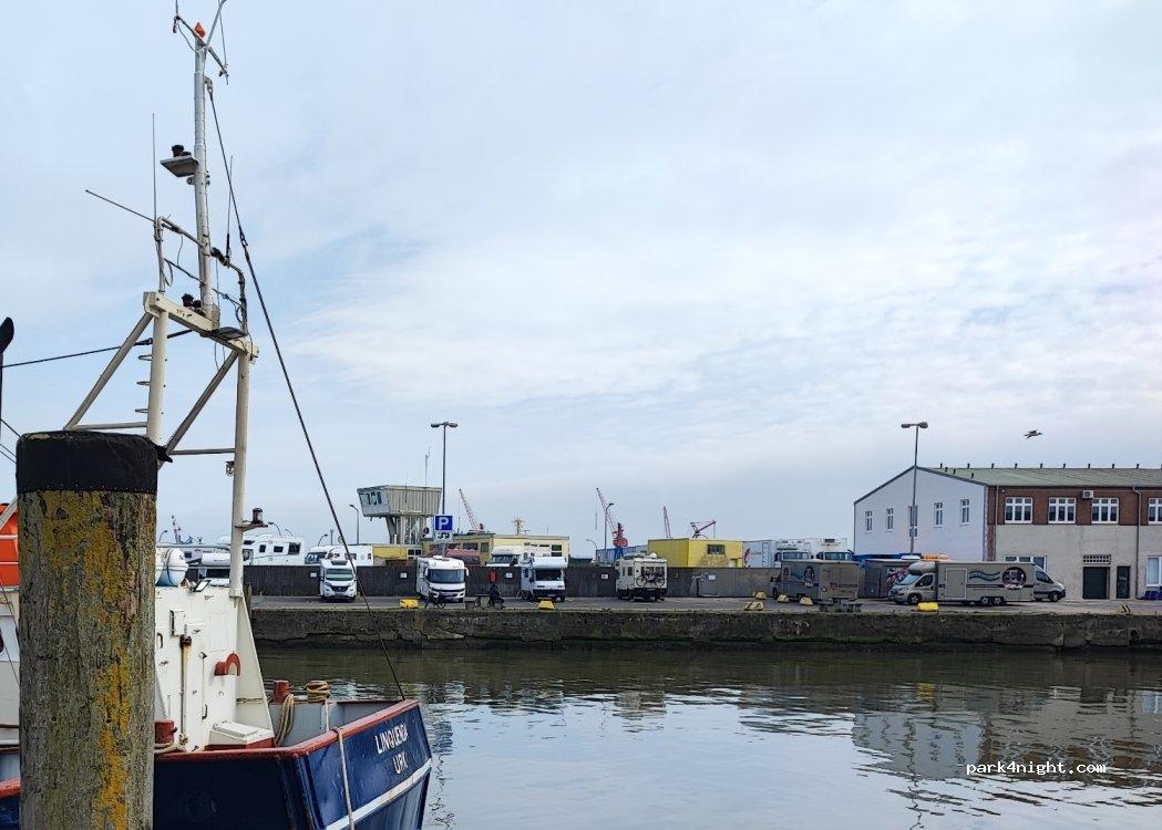 Wohnmobilstellplatz zur Schleuse - Foto 3