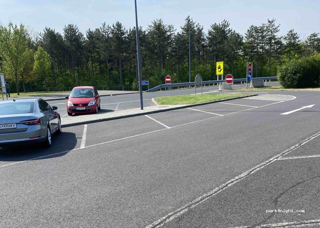 Wohnwagen Parkplatz 2700 Wiener Neustadt - Foto 3