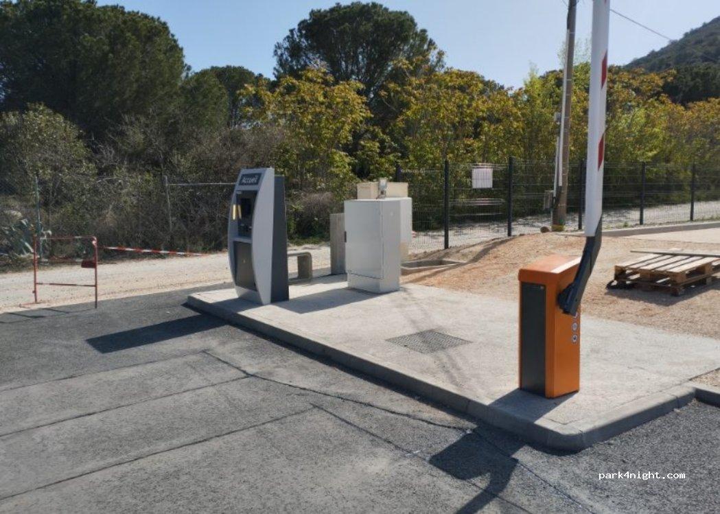 Aire de camping car du Boulou [AireServices] - Foto 3