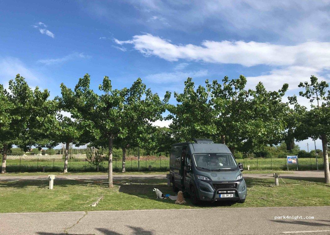 Camper Parking Area - Garda Thermal Park - Foto 3
