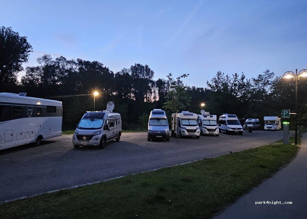 Area Sosta Camper - Melk - Foto 3