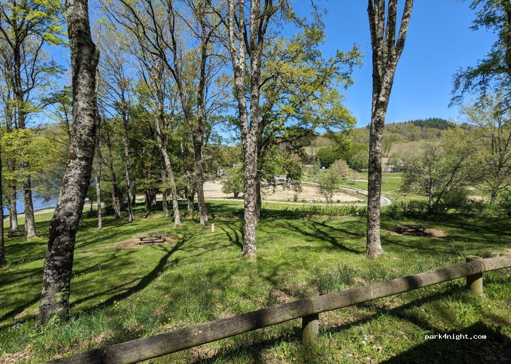 Aire de camping car La Salvetat sur Agout - Foto 6