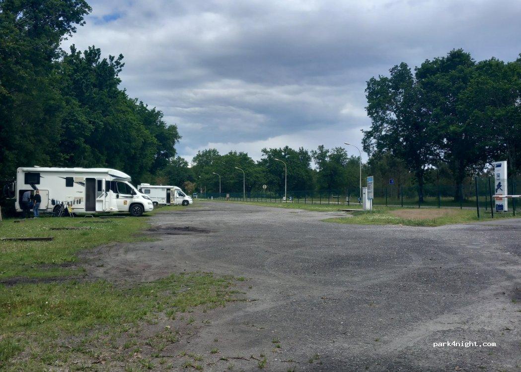 AZUR AIRE CAMPING-CAR PARK - Foto 4