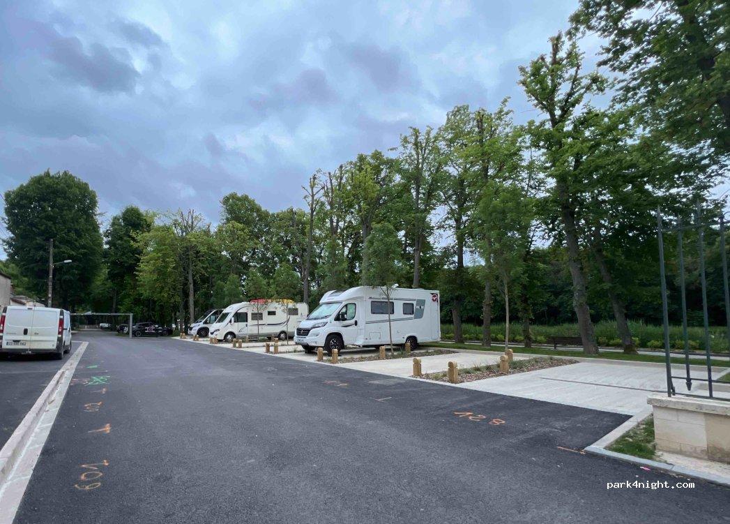 Stationnement pour camping-cars - Foto 6