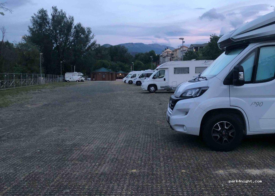 Parking Sulmona - Parcheggio e Area Sosta Camper - Foto 3