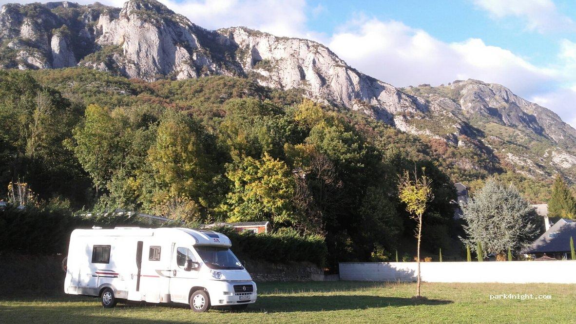 Camping La Tour - Hautes Pyrénées