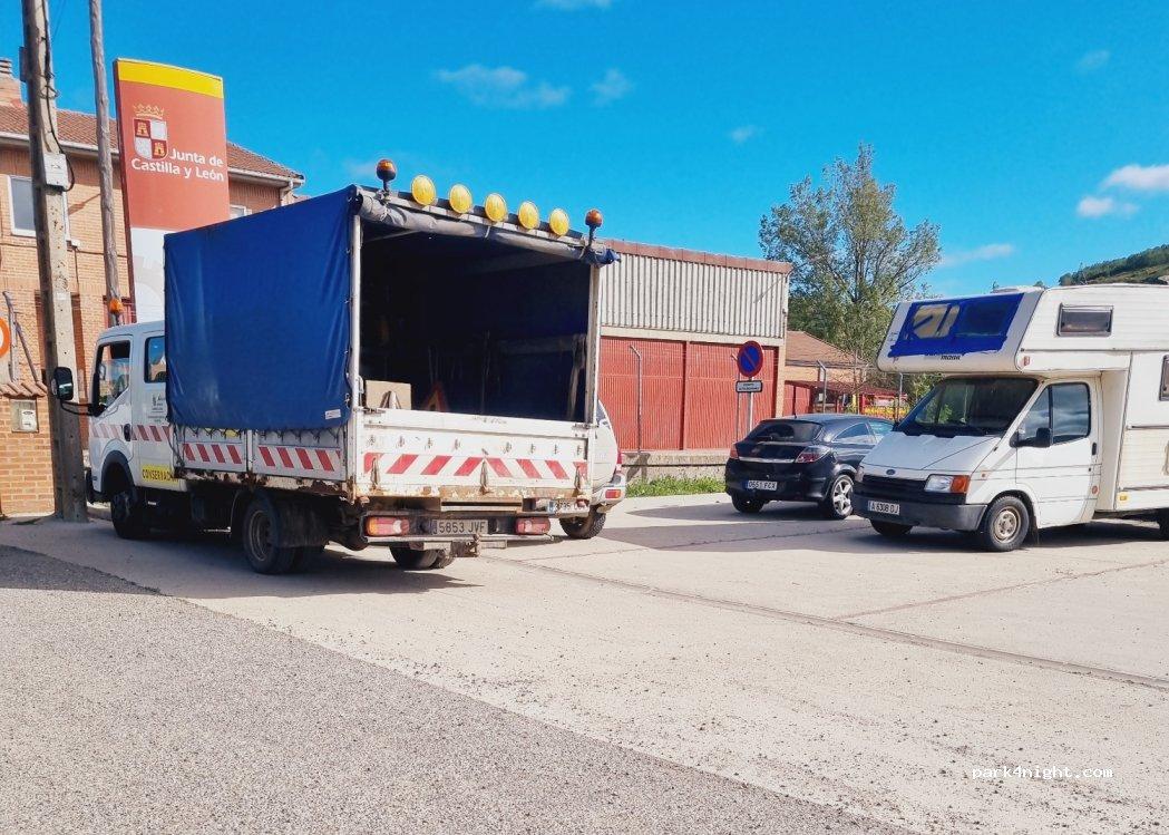 Área autocaravanas Cervera - Foto 6