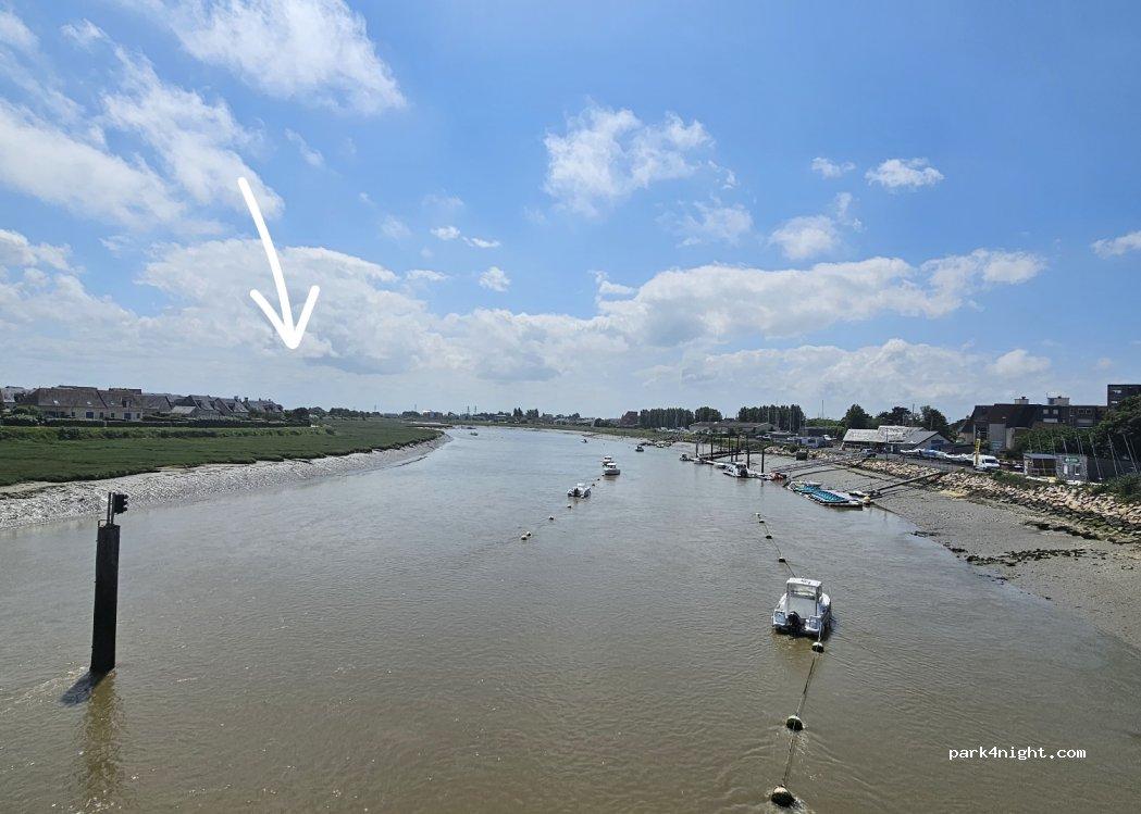 Aire de service pour camping-cars [airepark]